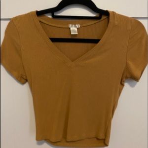 V neck tee!